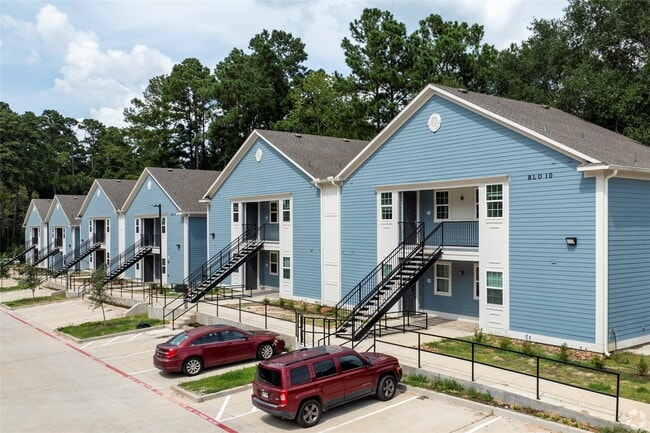Building Photo - 3730 Boettcher Dr Unit 808