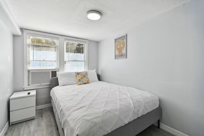 501 Woodward St Unidad 2