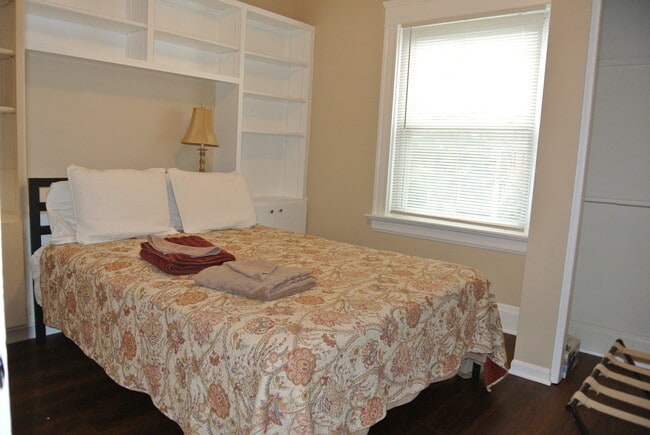1st floor bedroom - 3545 Edwards Rd Unit #2