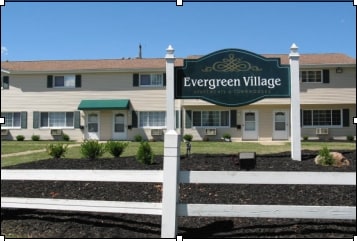 Evergreen Village Apartments & Townhouses - Evergreen Village Apartments & Townhouses