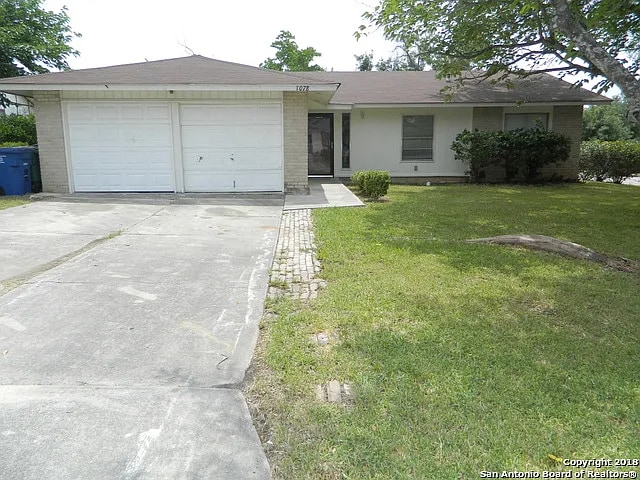 Building Photo - 1078 Honey Tree St Rental