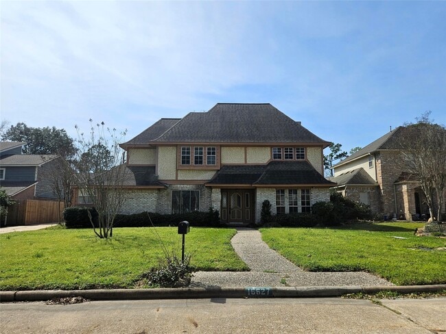 Building Photo - 16627 Aldenham Pl