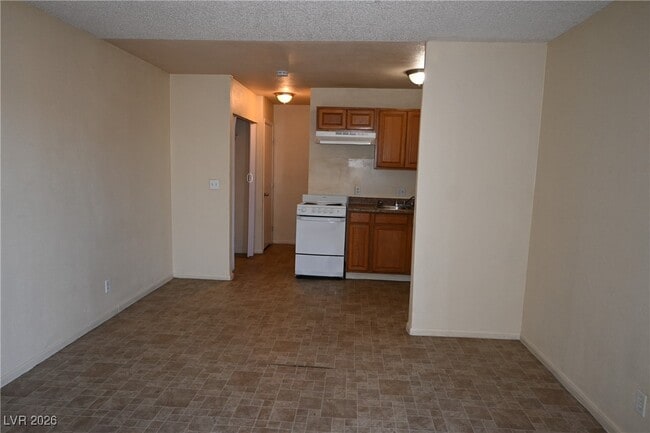 Photo - 3021 E Carey Ave Unit 1