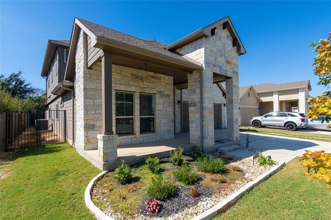 Photo - 204 Serrano St