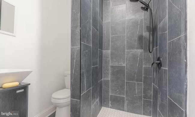 Photo - 4232 Lancaster Ave