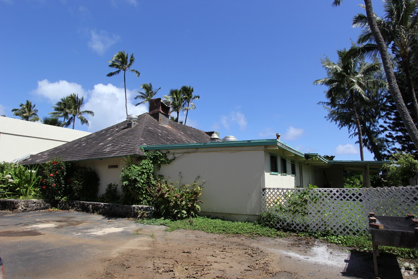 Photo - Pat's at Punalu'u