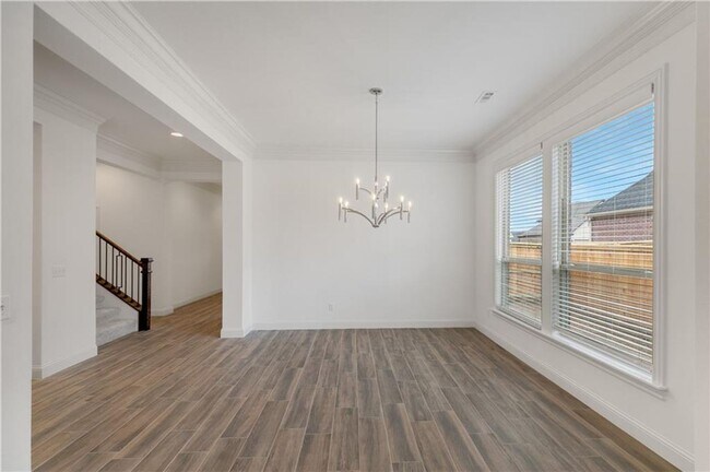 Photo - 1600 SW Montrose Ave