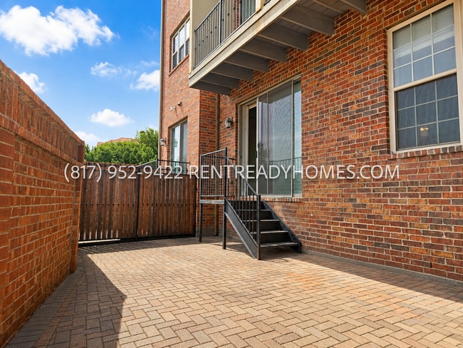 Photo - 509 Rockingham Dr