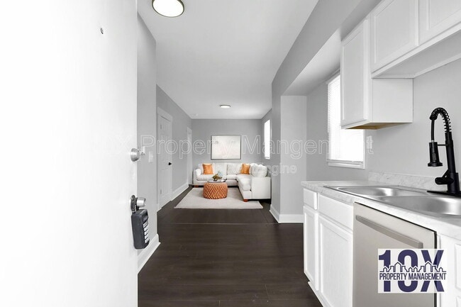 Photo - 1805 S 6th St Unit 1/2