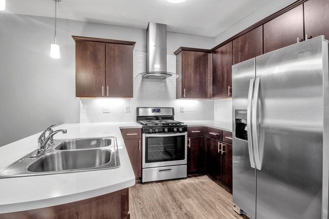 Photo - Creekview Luxury Apartments