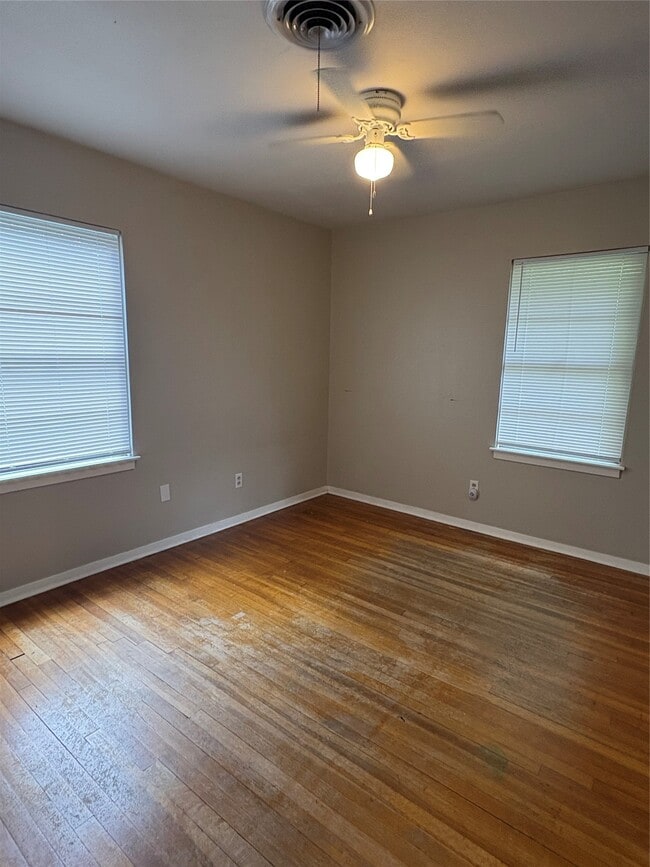 Photo - 118 Jonquil St
