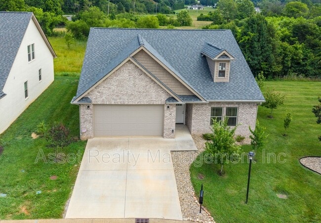 Photo - 127 Van Gilder Way