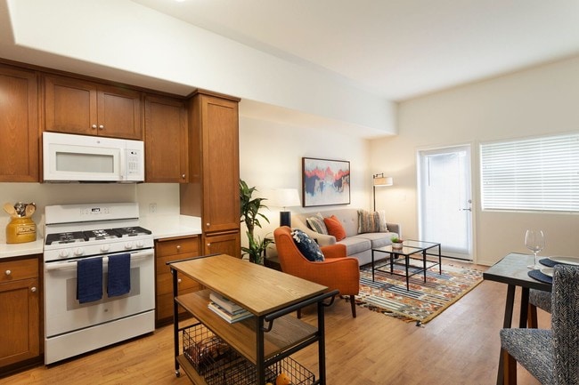 Villa del Sol Senior Apartments