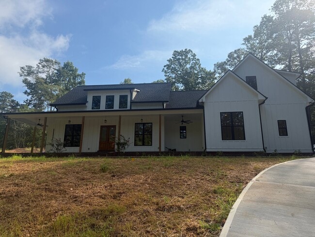 1601 Old Lost Mountain Rd