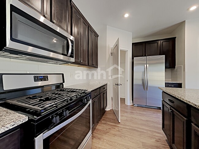 Photo - 5760 Arbor Green Cir