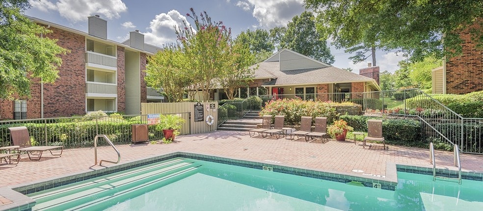 Uphill pool and Leasing office