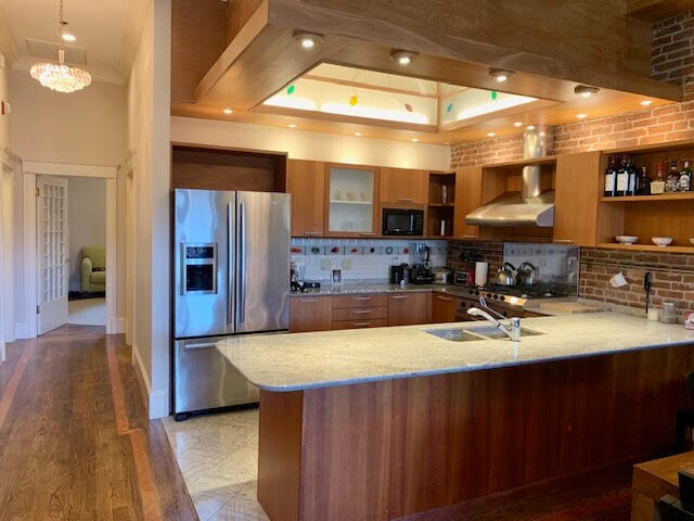 Kitchen - 118 Newbury St Unidad 4