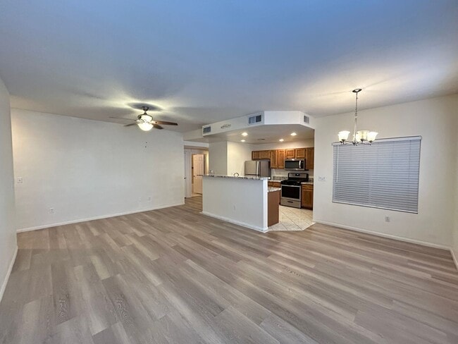 Photo - Free Rent for two weeks!