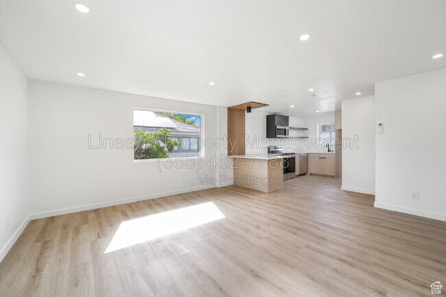 Photo - 288 Downington Ave S