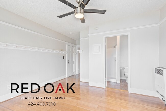 Photo - 227 E 52nd St Unit 5