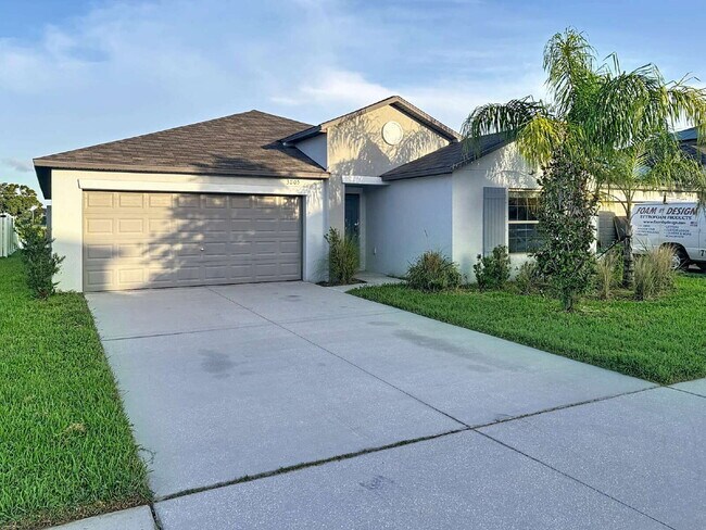 Photo - 3805 Romano Busciglio St