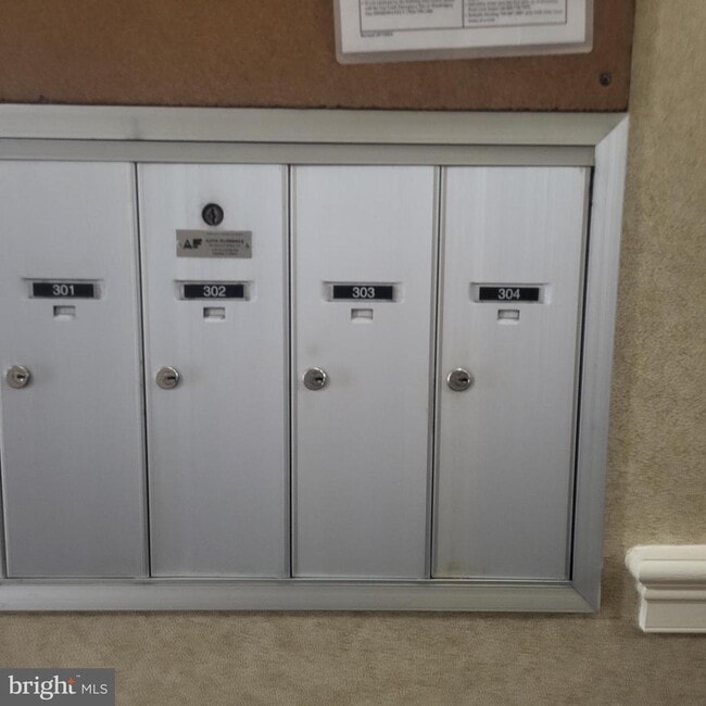 Photo - 5800 Cove Landing Rd Unit 303