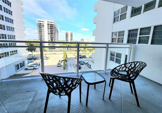 Photo - 2030 S Ocean Dr Unit 401