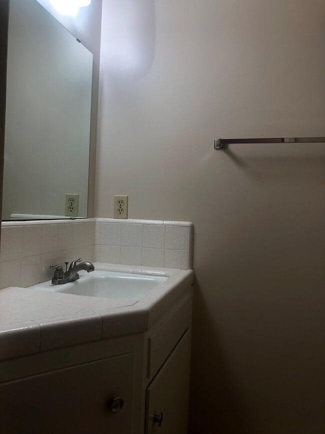 Photo - Cozy 2 bedroom duplex in Turlock
