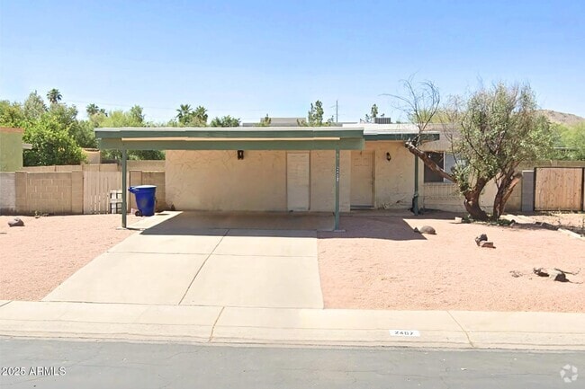 Building Photo - 2407 W Dunbar Dr Rental