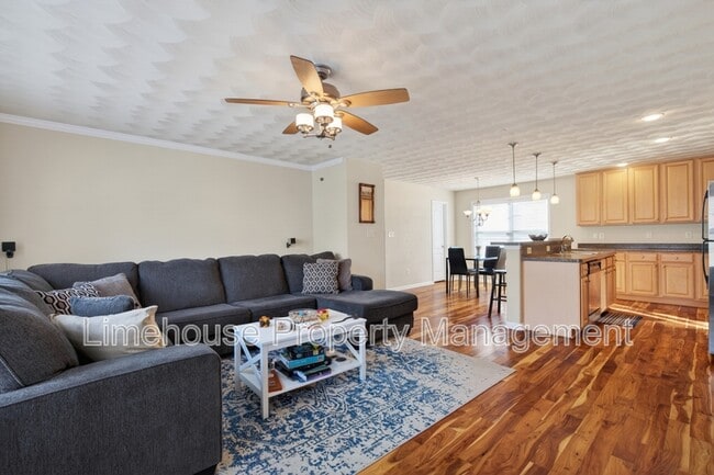 Photo - 5504 Taylors Walke Ln