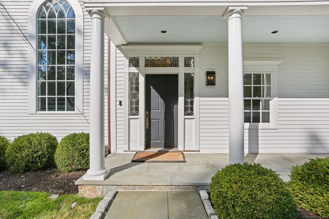 Photo - 2493 Redding Rd