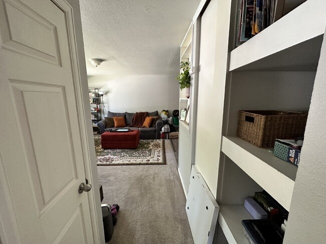 Photo - Cozy duplex in Potter Highlands!
