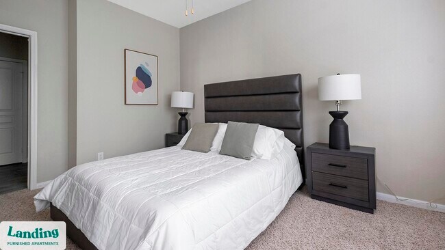 Photo - 2500 Woodland Park Dr Unidad J302