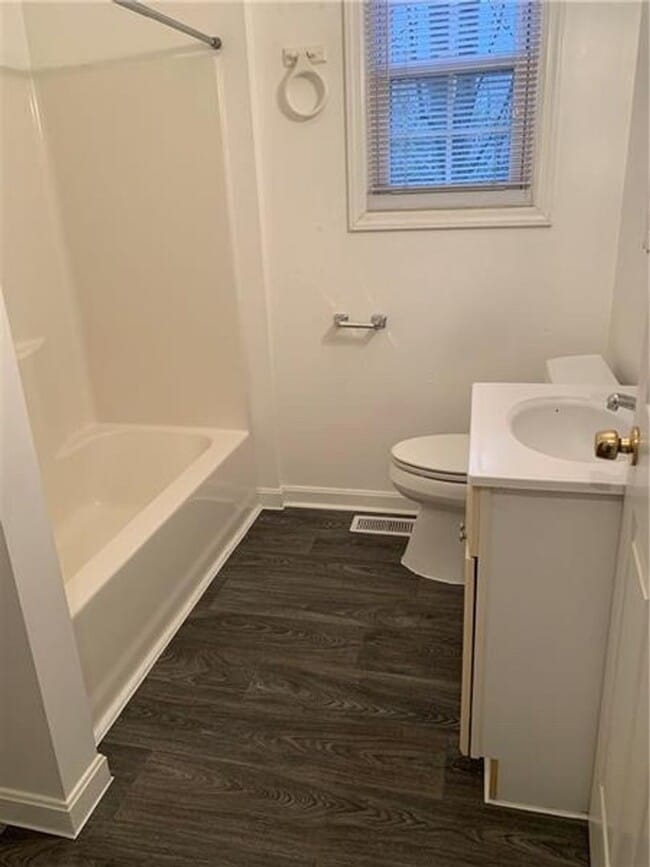 Photo - 3157 Josephine St Unidad 1