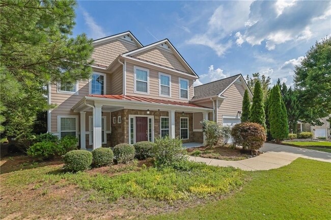 Photo - 2945 Links View Way