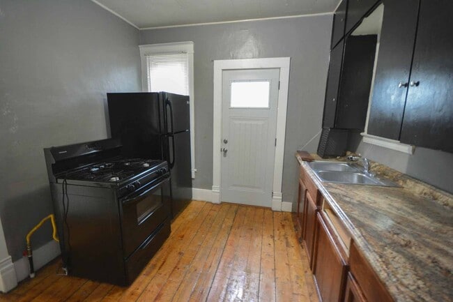 Photo - 107 3rd Ave SW Unidad # 1