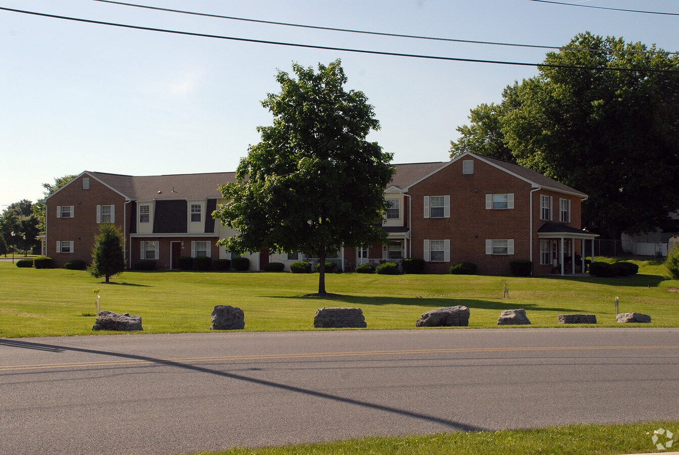 Greene Meadow Apartments - Greene Meadow Apartments