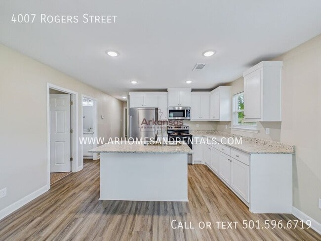 Photo - 4007 Rogers St