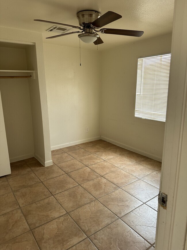 Photo - 540 S Ocotillo Dr