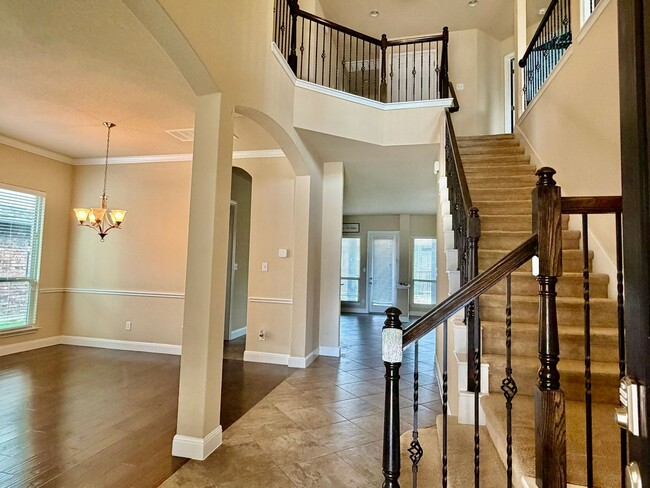 Photo - Welcome home to 621 Cavan!