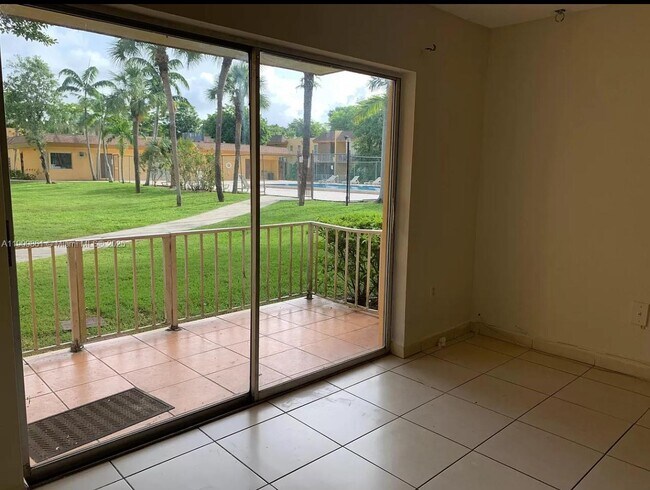 Photo - 13700 SW 62nd St Unit 131