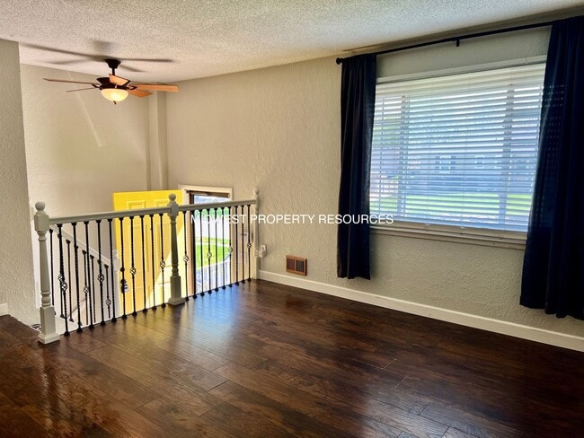 Photo - Beautiful home, conveniently located in Bl...