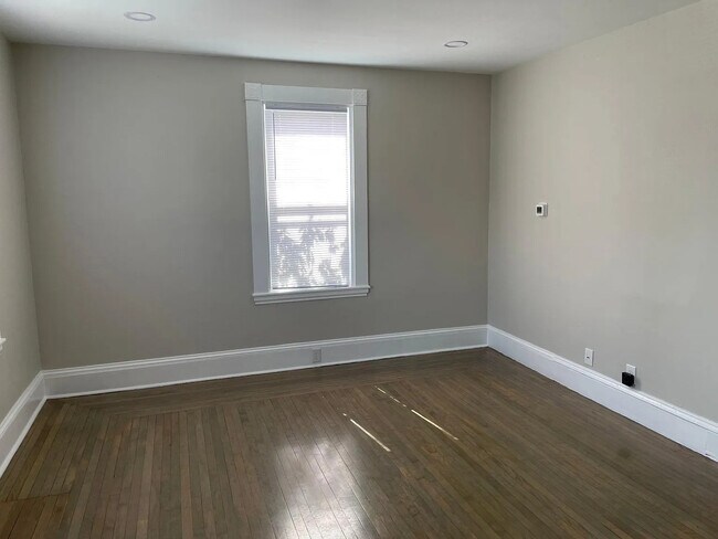 Photo - 283 Hillside Ave Unit 1