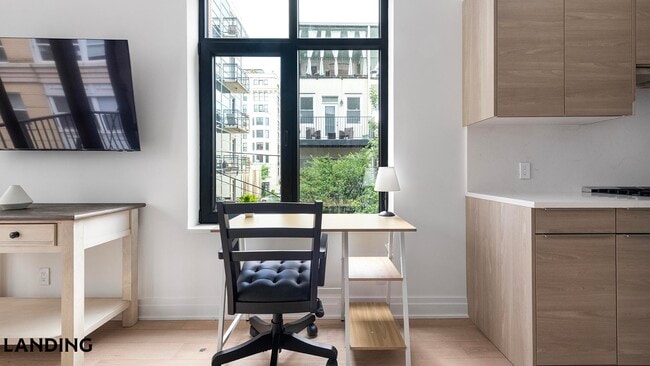 Photo - 1128 10th St NW Unidad 302