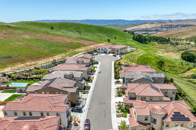 Building SW View - The Knolls at Tassajara Hills