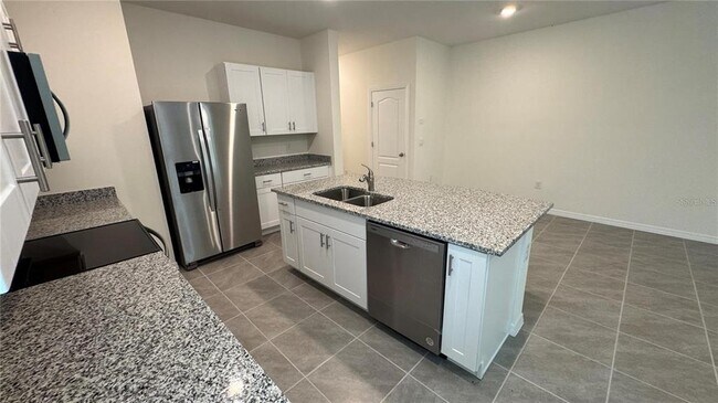 Photo - 1446 Isleta Lp