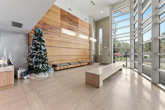 Building Photo - 912 Channelside Dr Unit 2601