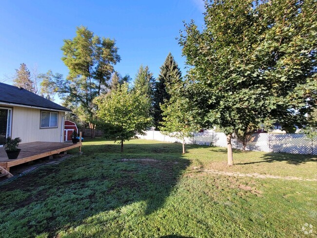 Building Photo - Hayden Avenue Rancher (APP#11) Rental