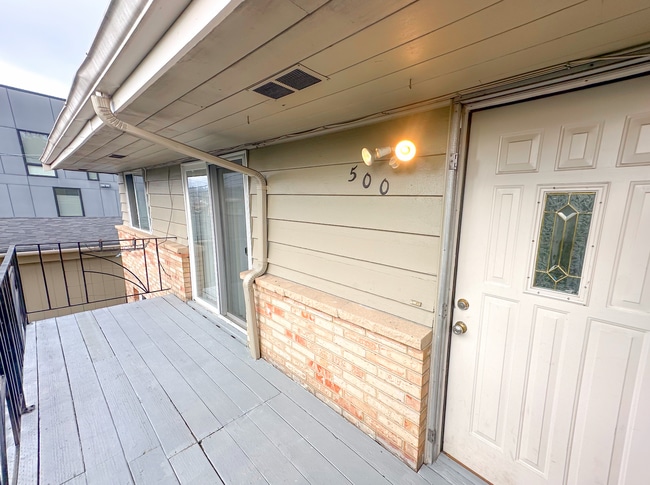 Photo - Charming Triplex with Hardwood Floors, Appliances, and Utilities Included in Prime Ballard-Fremon... Unit 500