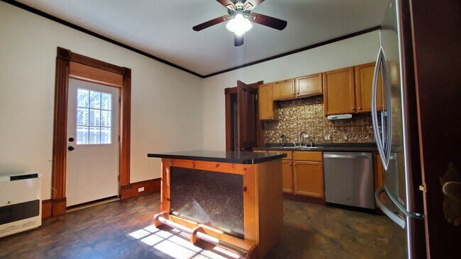 Photo - 57 Park St Unit 15